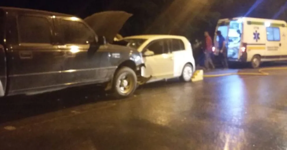 Fuerte choque frontal en el kilómetro 20 de Bustillo