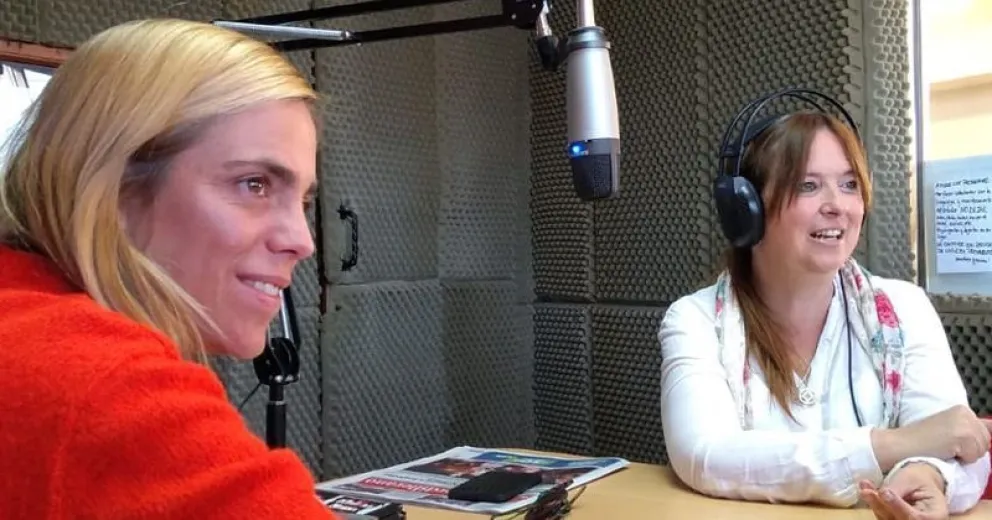 Acompañada por la diputada María Emilia Soria, la senadora nacional visitó el programa periodístico El Expreso Periodístico