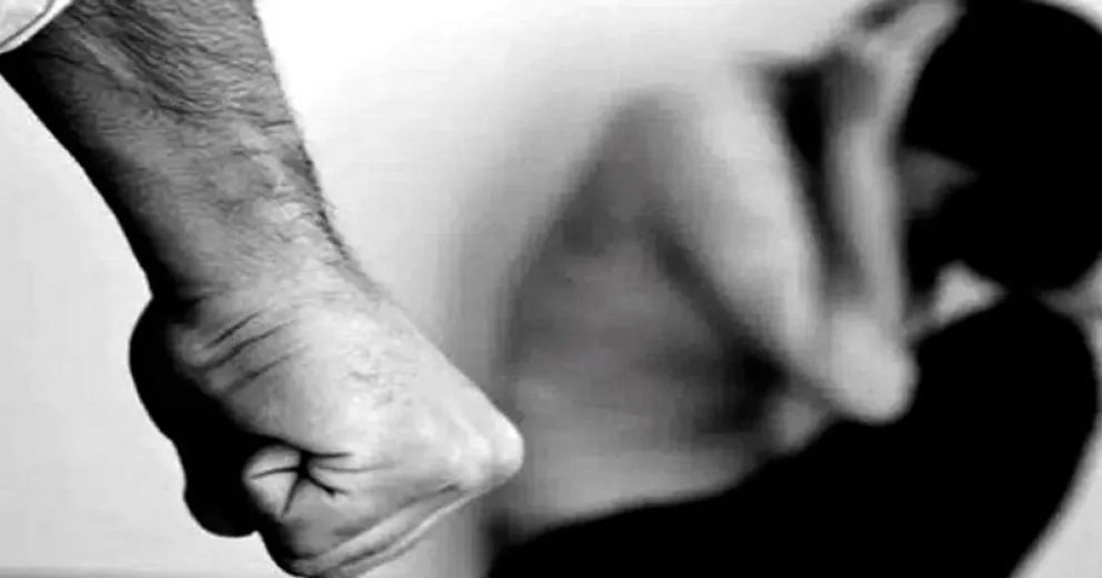 Ocho meses de prisión en suspenso por hostigar a su expareja