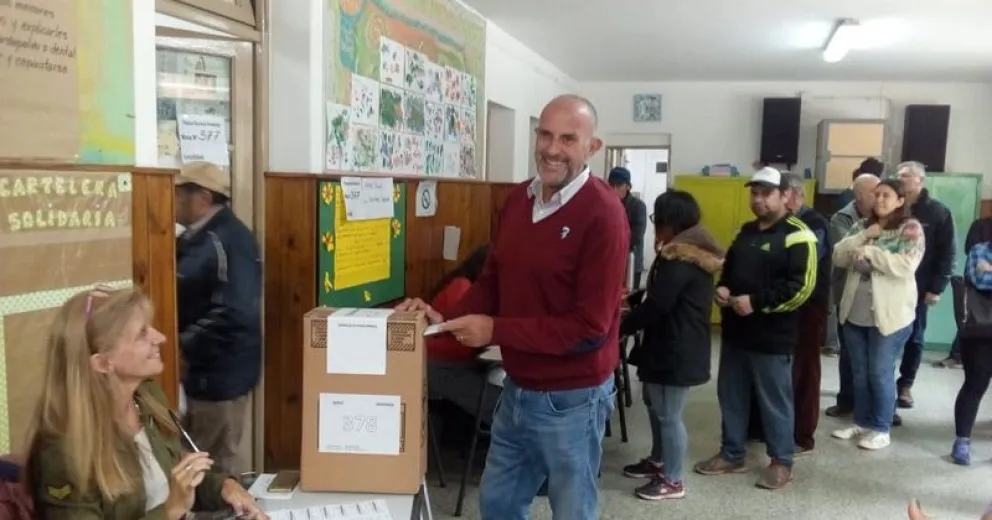 Capozzi: “Los que somos grandes sabemos lo que es no emitir el voto”