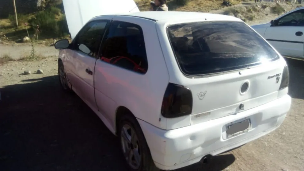 Secuestran un auto que tenía el chasis adulterado