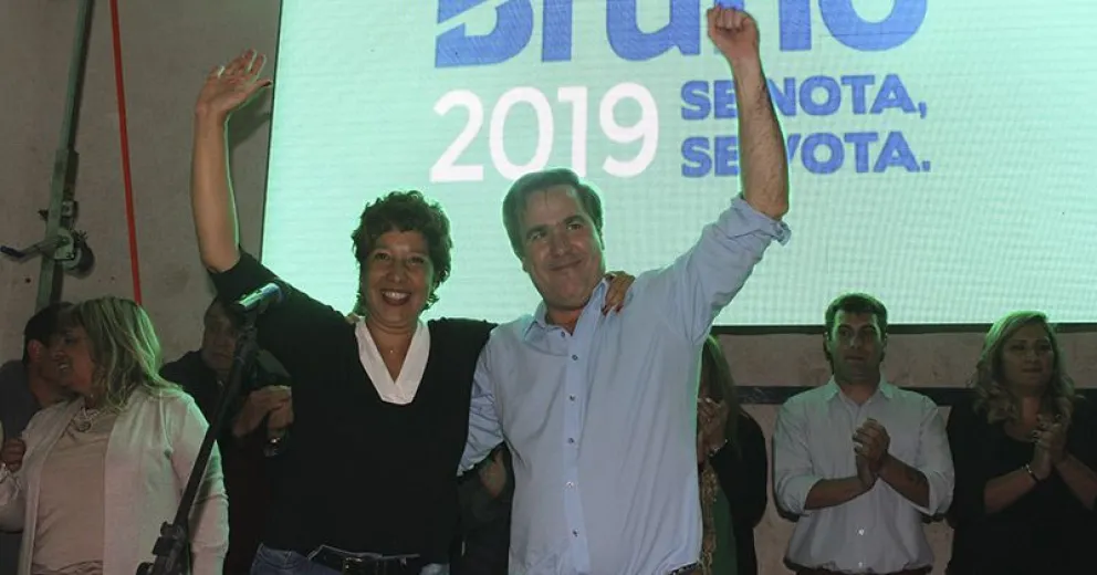 Bruno Pogliano lanzó su reelección, con el fuerte respaldo de Carreras