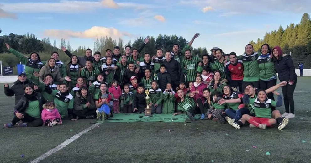 Atlético Cumbre se consagró campeón del fútbol libre