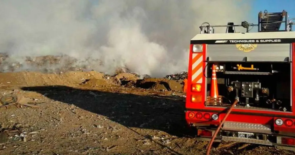Nuevo incendio intencional en el vertedero