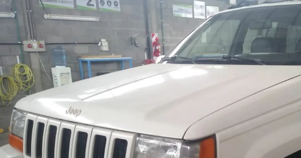 En la verificación, detectaron dos camionetas con irregularidades