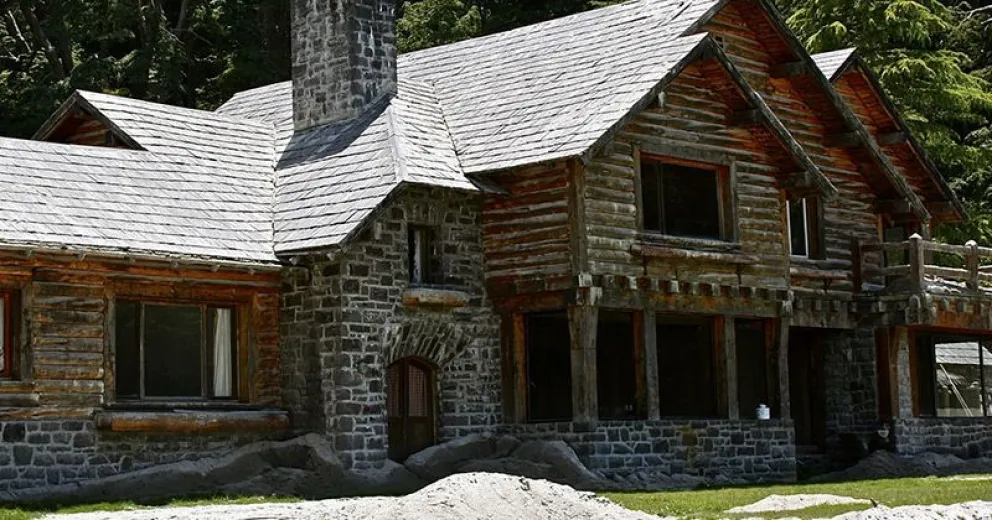 Según Abel Basti, se confirma la presencia nazi desde Bariloche hasta Junín de los Andes