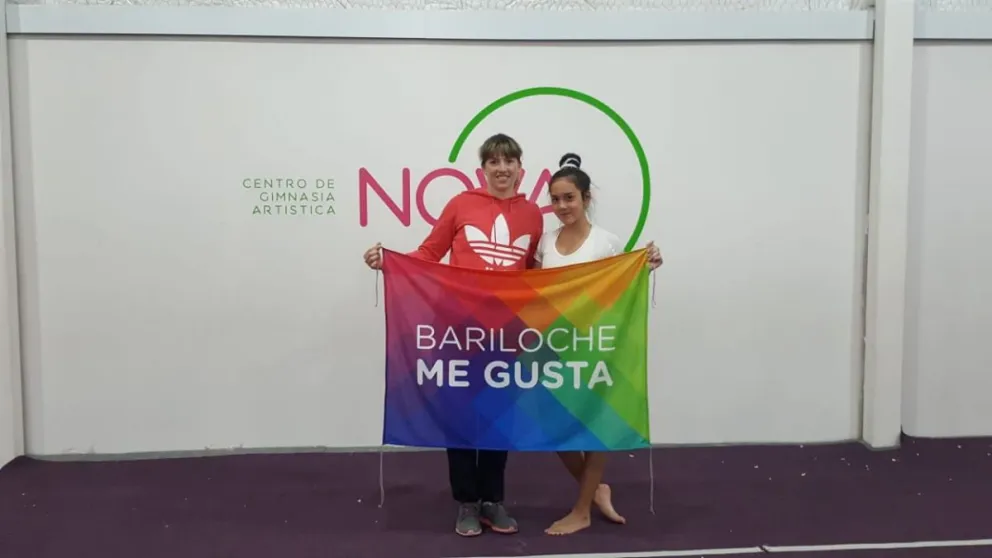 La escuela de gimnasia artística Los Lagos se entrena en General Roca