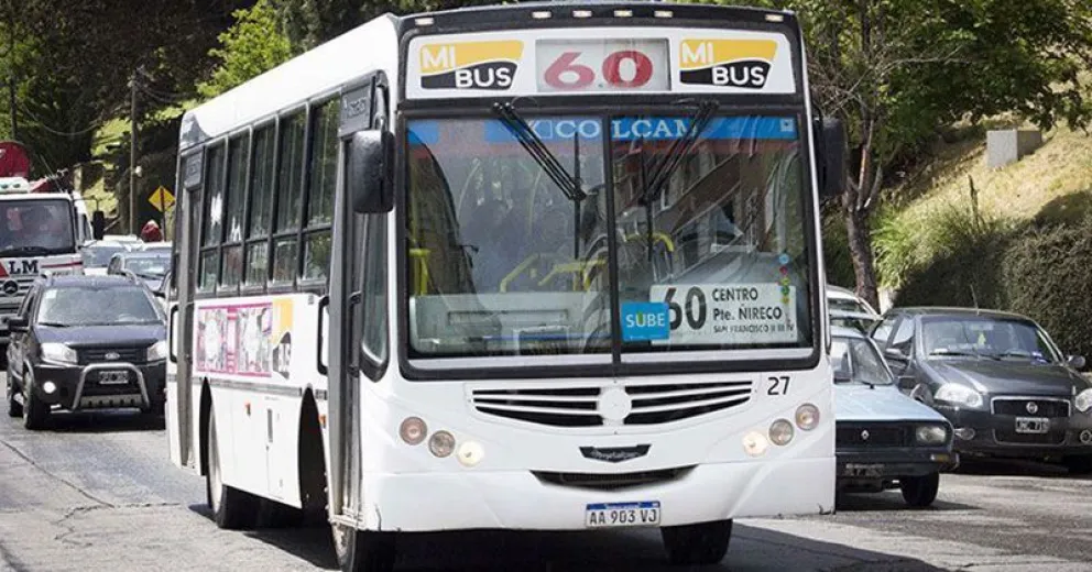 El sindicato gastronómico manifiesta su preocupación por la reducción de frecuencias en el transporte