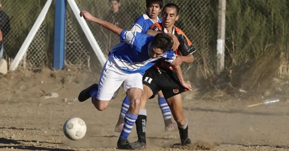 La séptima fecha dejó a cinco equipos peleando por los dos últimos boletos a semifinales