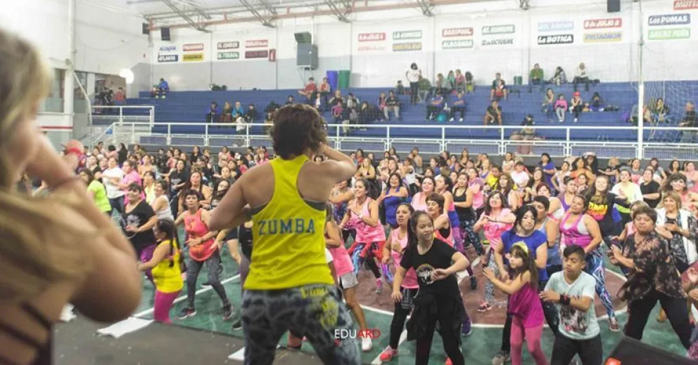 La masterclass de zumba solidaria fue una verdadera fiesta