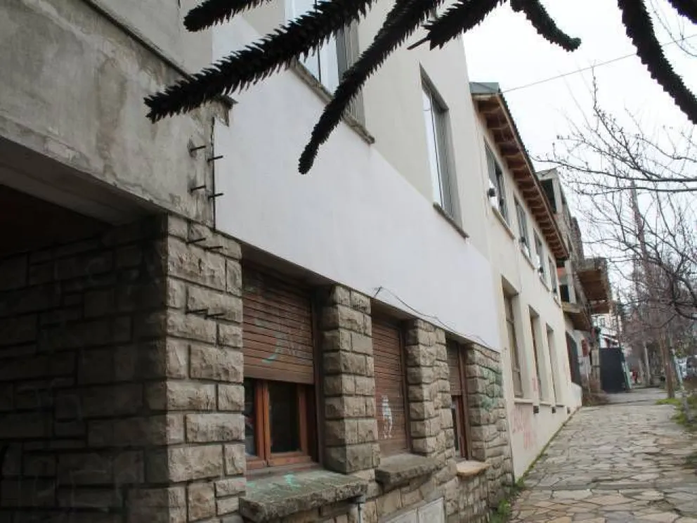 La confesión del imputado, permitió destrabar en primer punto una orden de rebeldía que le habían dispuesto por no presentarse al momento en que se fijó la audiencia.