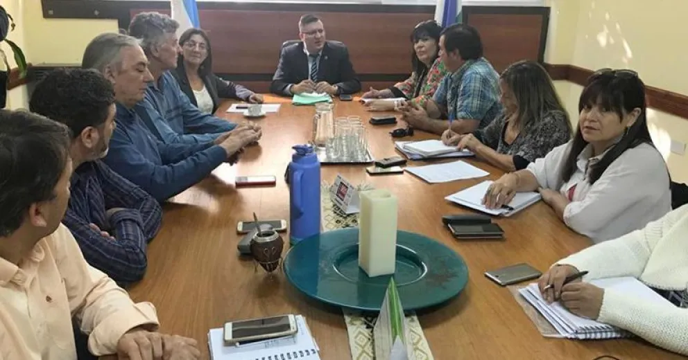 Fondo para viviendas docentes: UnTER y Educación destacaron la sanción de la ley
