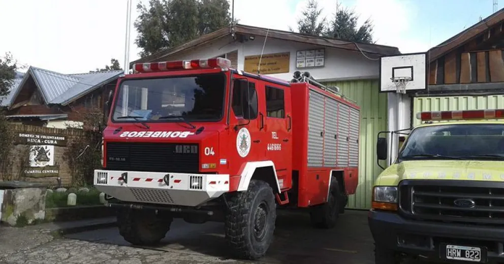 Olvidaron prendido un horno en una pizzería y hubo susto por principio de incendio