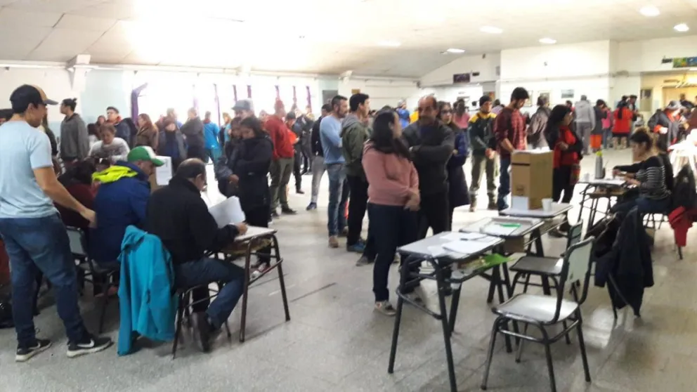 Ya votó cerca del 40% del padrón en El Bolsón