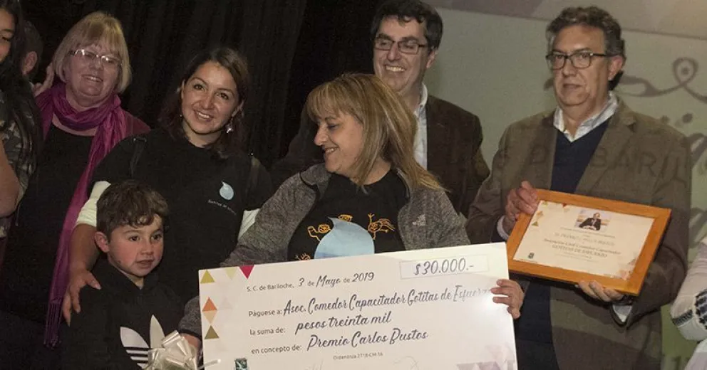 Iris Miñoz: “Es lindo un reconocimiento en casi 20 años de trabajo”