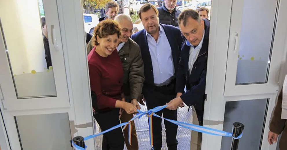 La CEB inauguró nuevos consultorios médicos para su centro de salud