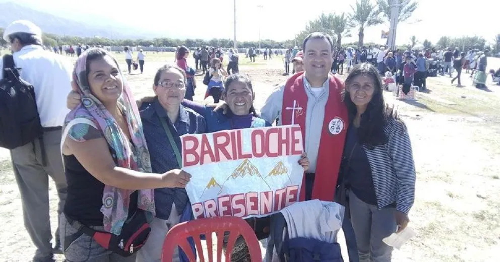 Pequeña comitiva de comunidades parroquiales estuvo presente en la Beatificación de Angelelli