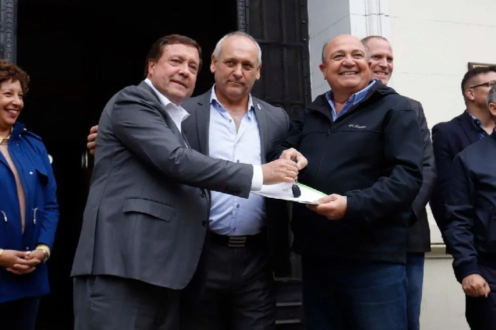 El hospital de Bariloche suma una nueva ambulancia de alta complejidad