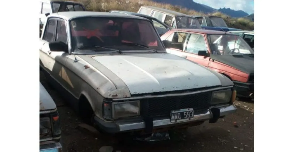 Le secuestraron su auto y ocho meses después apareció desmantelado en el Vertedero