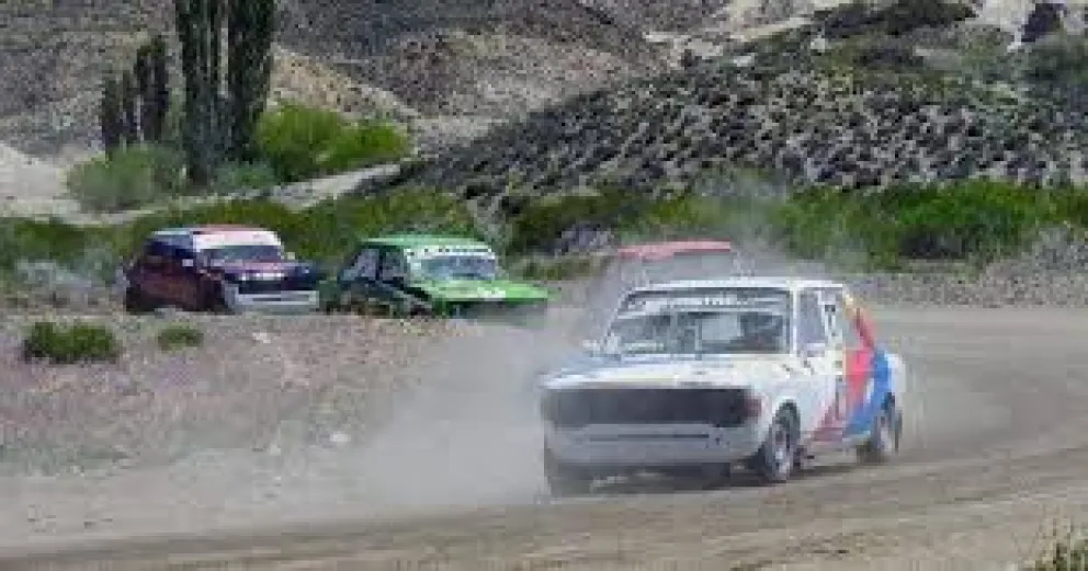 Se suspendió la competencia de automovilismo en Catedral