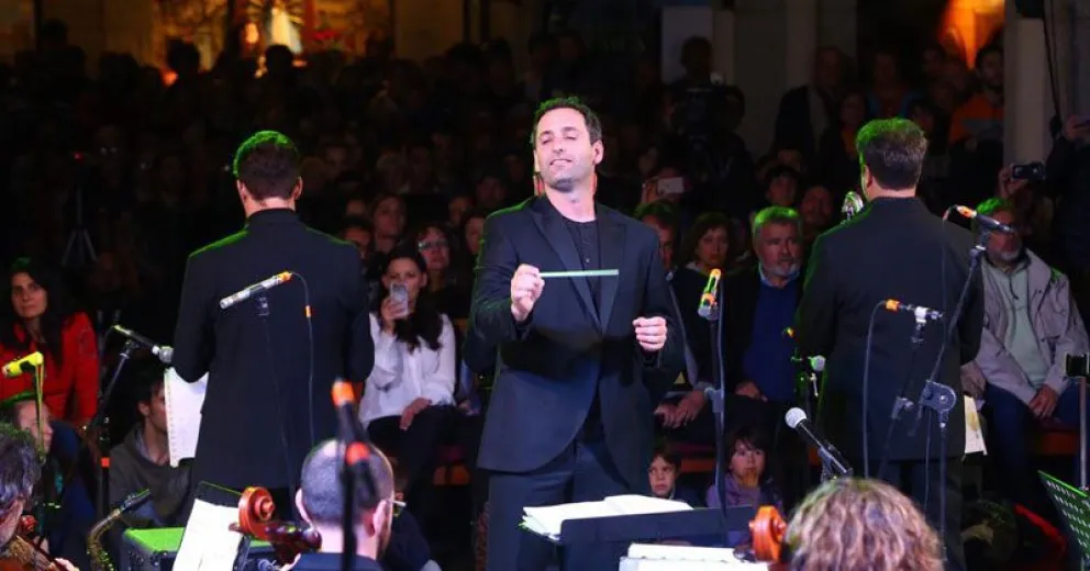 El FIMBA cautivó con el jazz de Piazzolla y la Orquesta Filarmónica de Río Negro