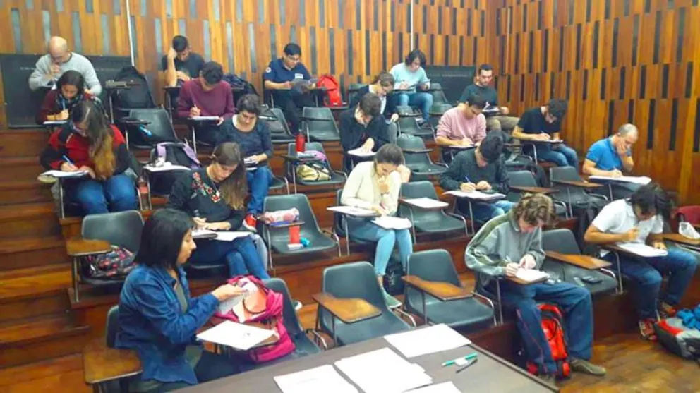 Seleccionaron a 48 jóvenes para estudiar en el Instituto Balseiro