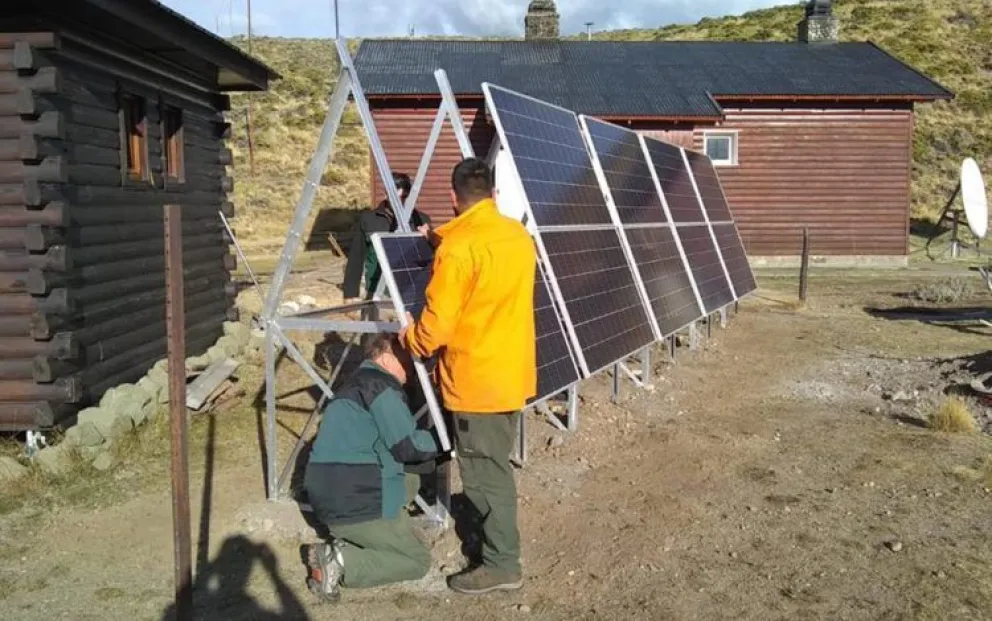 Continuará la instalación de paneles solares en el Parque Nacional Nahuel Huapi