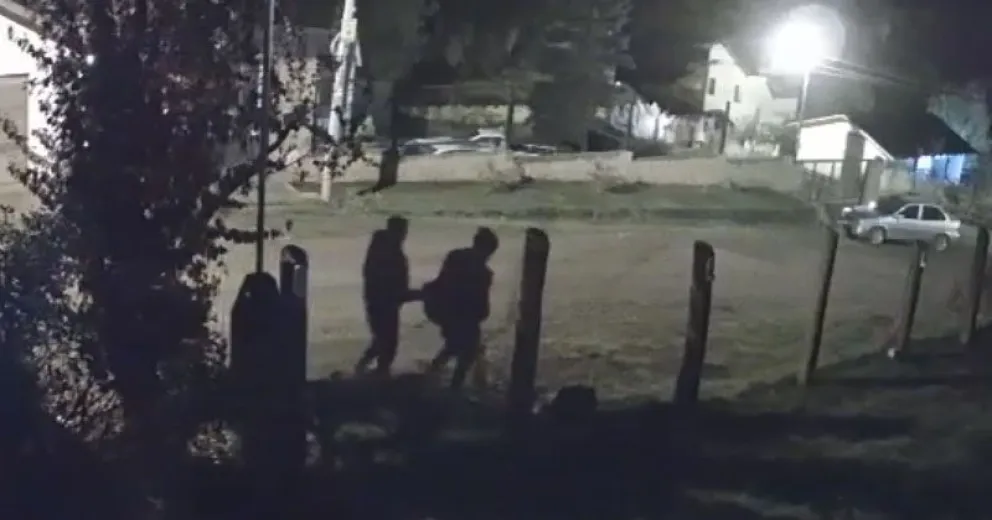 Video: Robaron en una casa y quedaron grabados