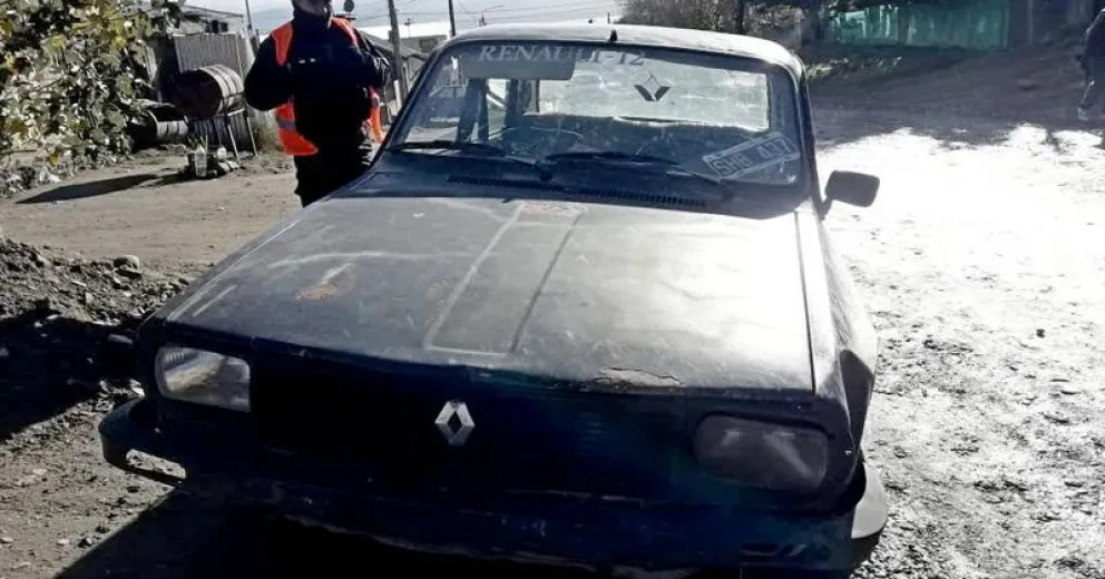 Secuestran un Renault 12 que era buscado desde 2012