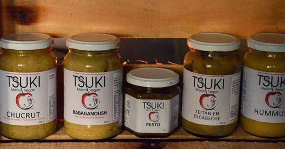 La ANMAT retiró todos los productos Tsuki Macro Vegan del mercado por casos de botulismo