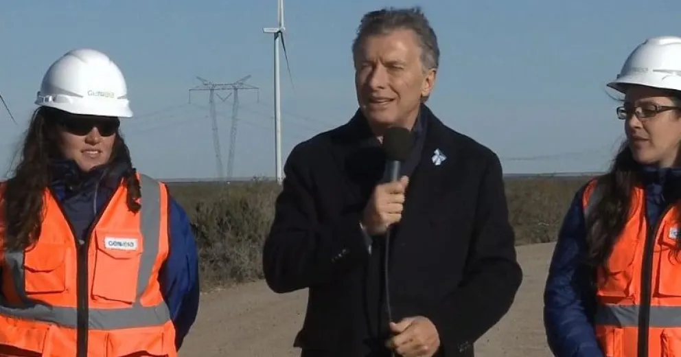 Macri resaltó el incremento de vuelos en Bariloche