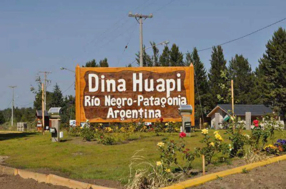 Dina Huapi sin Obras
