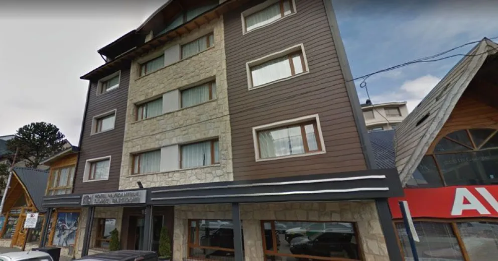 Investigan a policías de Neuquén por la sustracción de elementos de un hotel céntrico