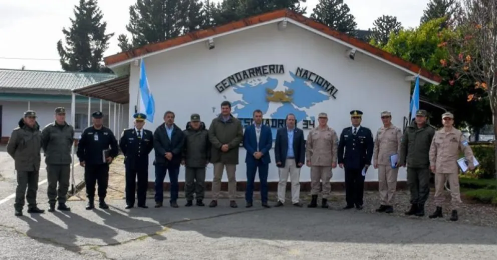 Burzaco presidió en Bariloche una nueva reunión del Comando Unificado de Seguridad