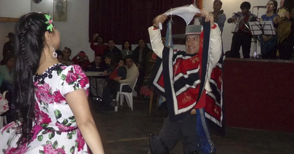 Como afirmación de la hermandad se festejó el 25 de Mayo en el Círculo Chileno