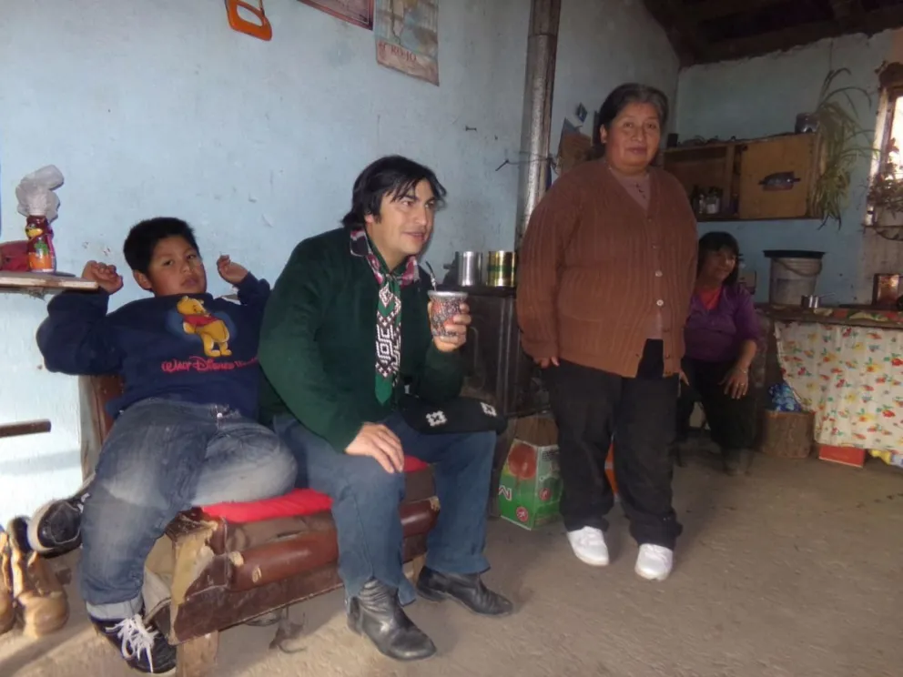 La familia Millaqueo ya tiene su nueva casita pero aún necesita un poco de ayuda de la comunidad
