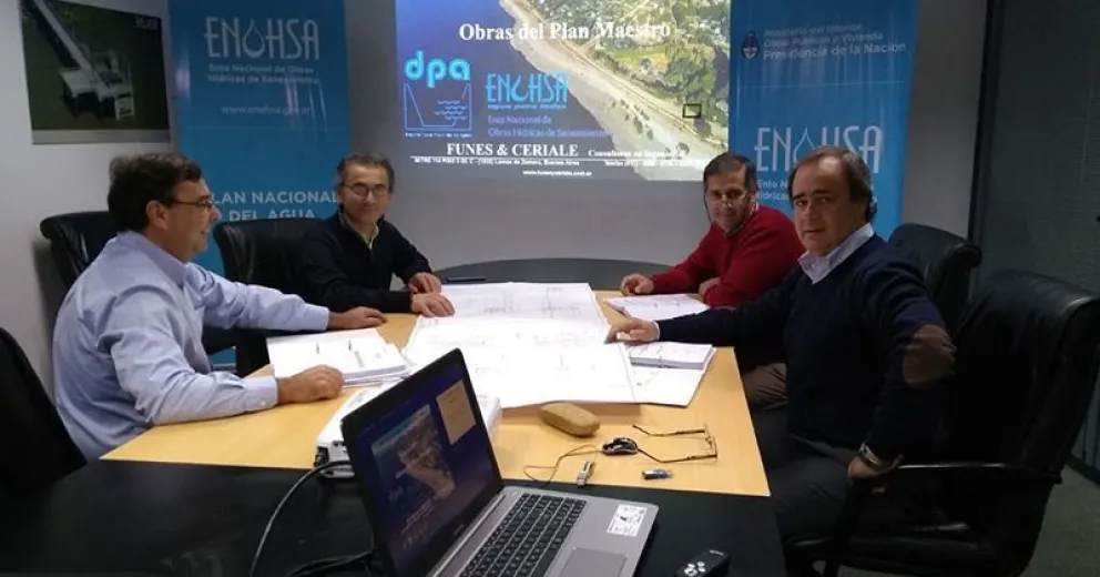 Sigue en marcha el plan maestro de aguas y cloacas para Dina Huapi