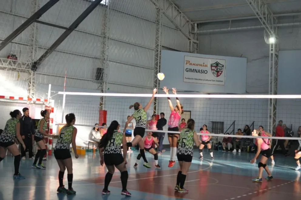 La Liga de Vóley se muda a Dina Huapi durante todo el fin de semana