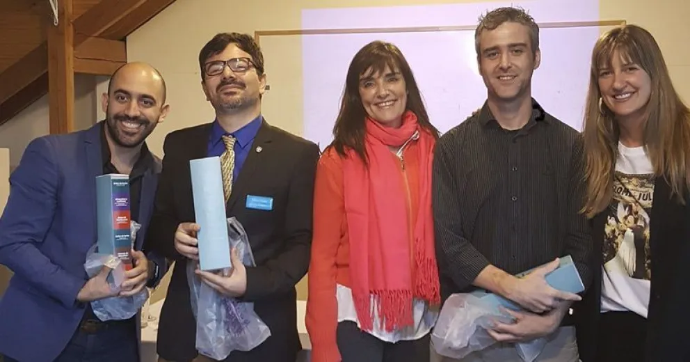Profesores de inglés de Bariloche celebraron el “Cambridge Day”