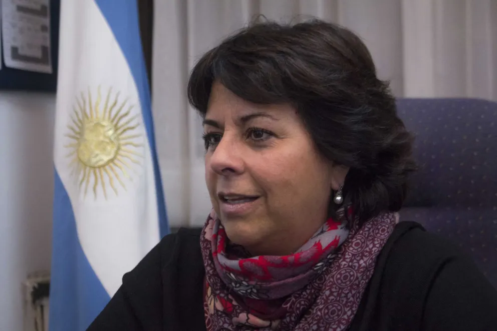 Vélez va a FITUR con agenda cargada y con La Trochita como estrella