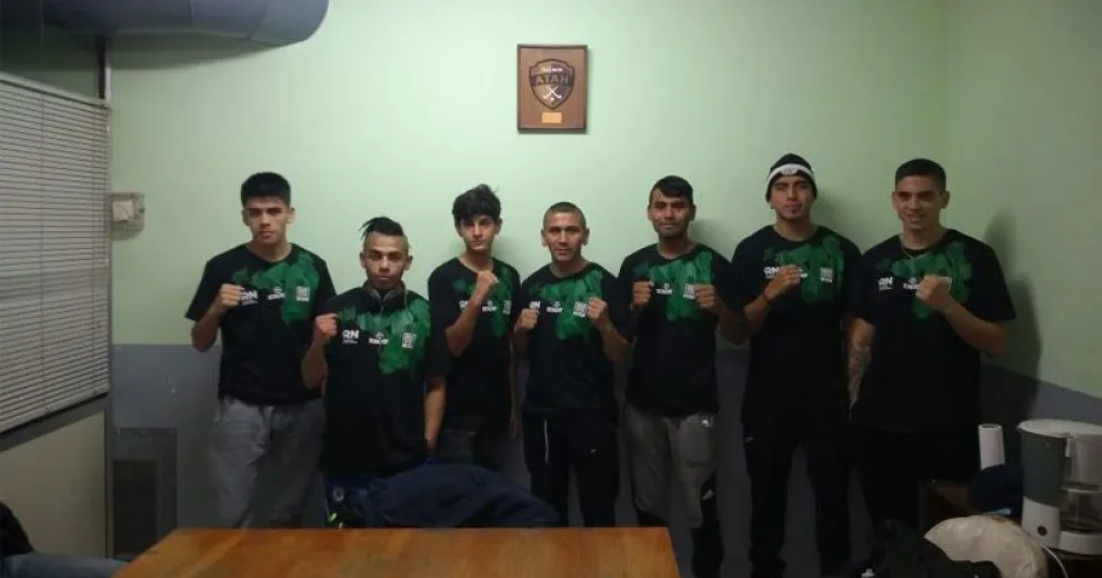 Los jóvenes que viajaron a representar a Bariloche en el Regional.
