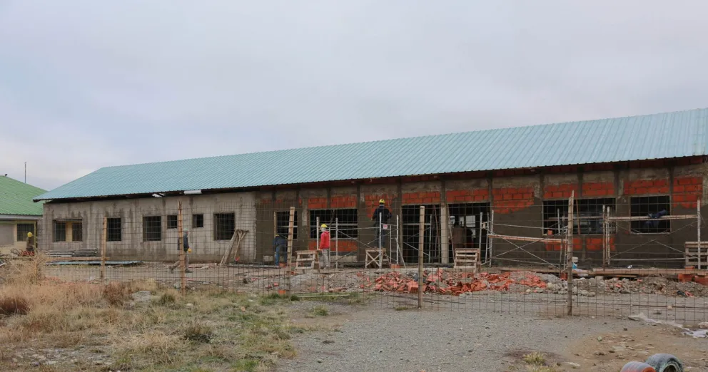 La escuela del barrio Malvinas contará con jardín de infantes, comedor y SUM para sus alumnos