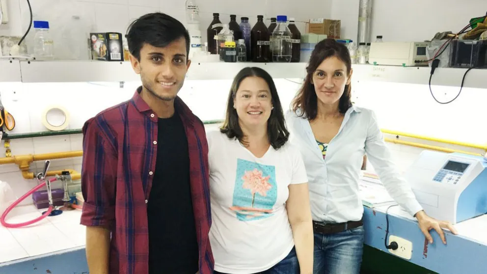 Biobricks transmisores: módulos biológicos que transmiten información a la célula