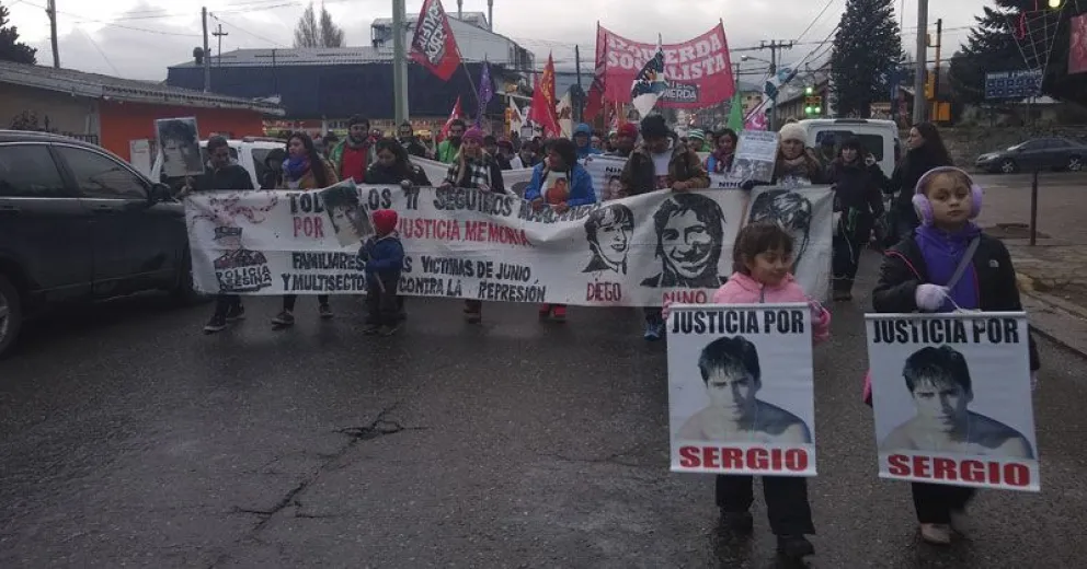 Marcharon reclamando prisión efectiva para los culpables de los asesinatos de Cárdenas y Carrasco