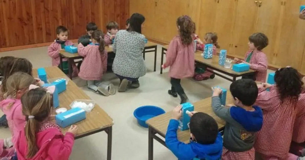 Alumnos del Instituto Dante Alighieri proponen crear una “bandera solidaria”