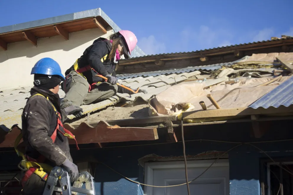 Continúan los trabajos para hacer casas sustentables