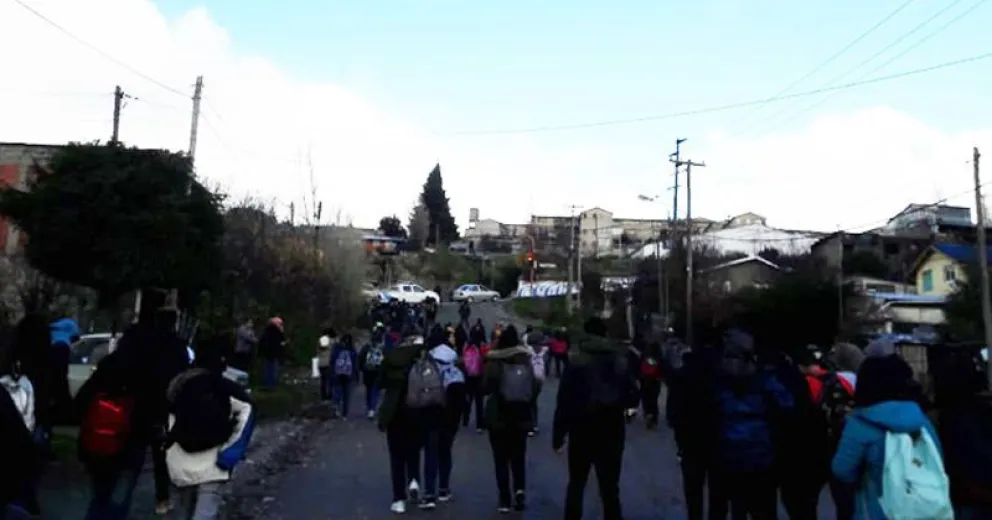 Evacuaron otros dos colegios por amenazas de bomba