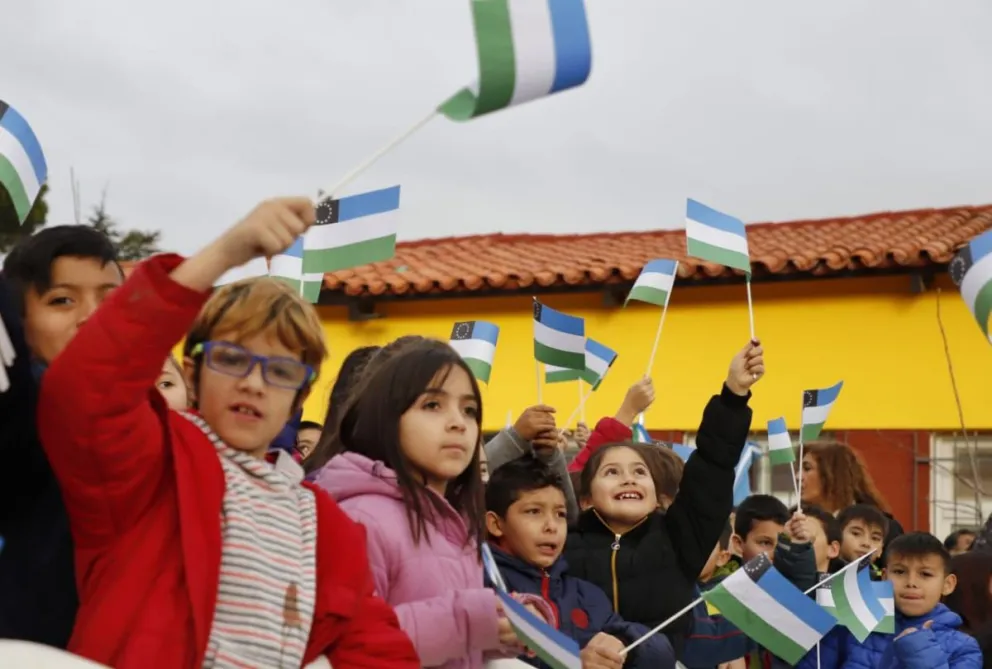 La Provincia celebra su aniversario en la escuela que la vio nacer   