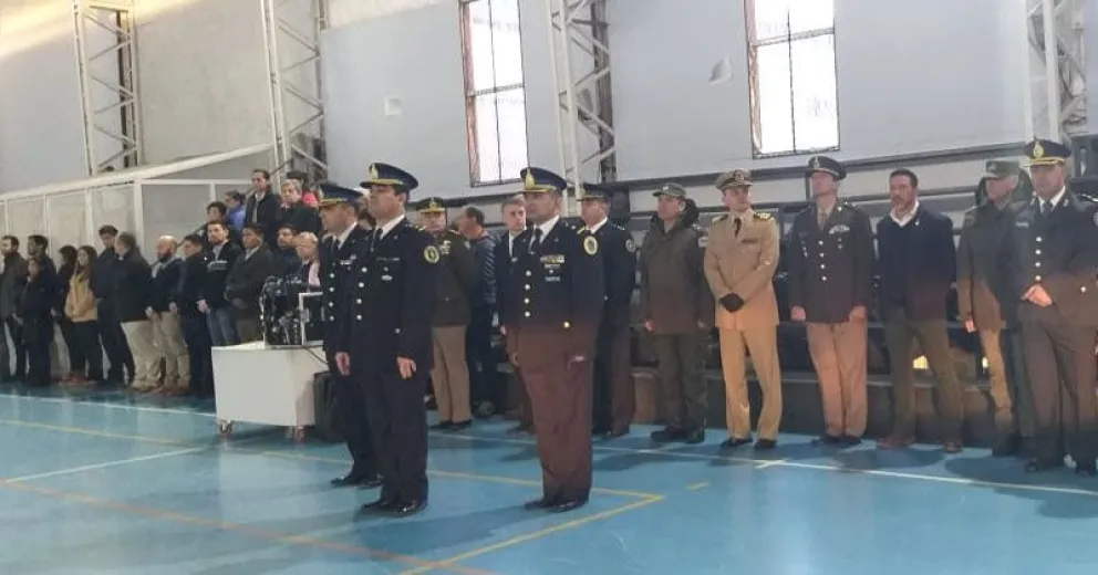Rindieron homenaje a efectivos policiales caídos en cumplimiento del deber