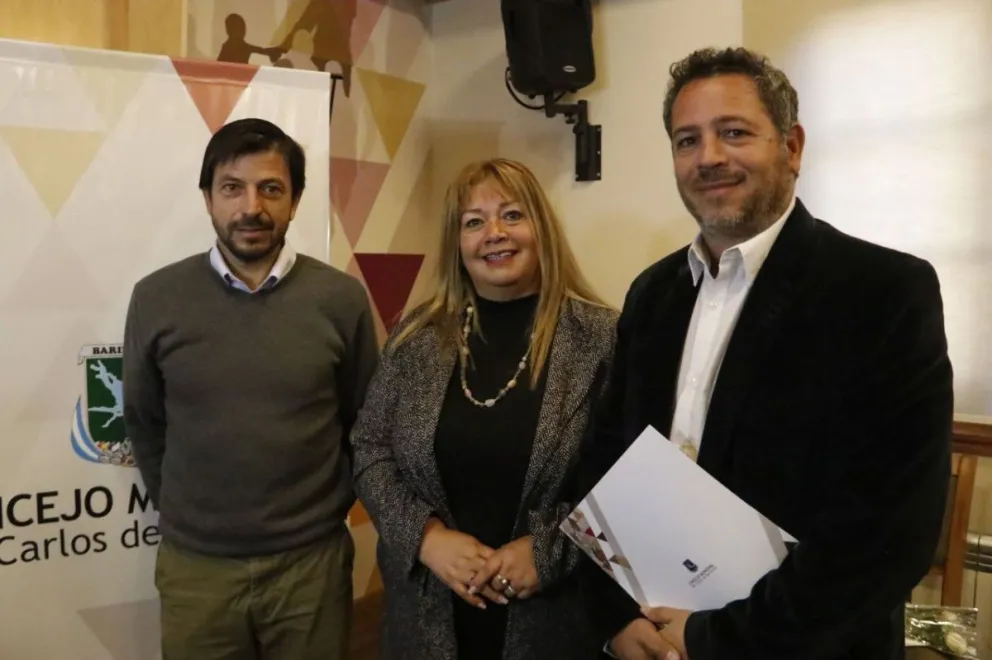Junta Electoral informó que las dobles candidaturas están permitidas